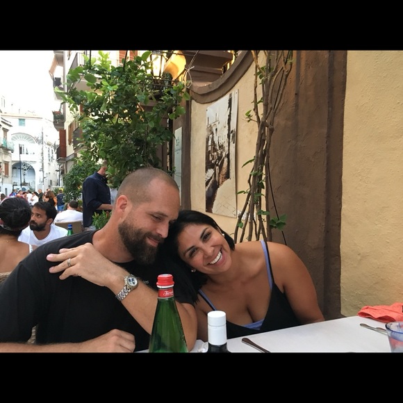 Hi I’m Renee - Picture 3 of 4